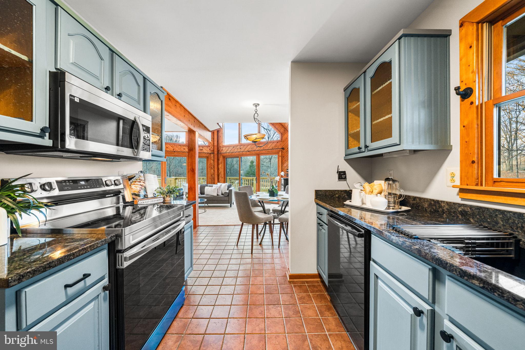 WATERFALL VILLAGE - Residential