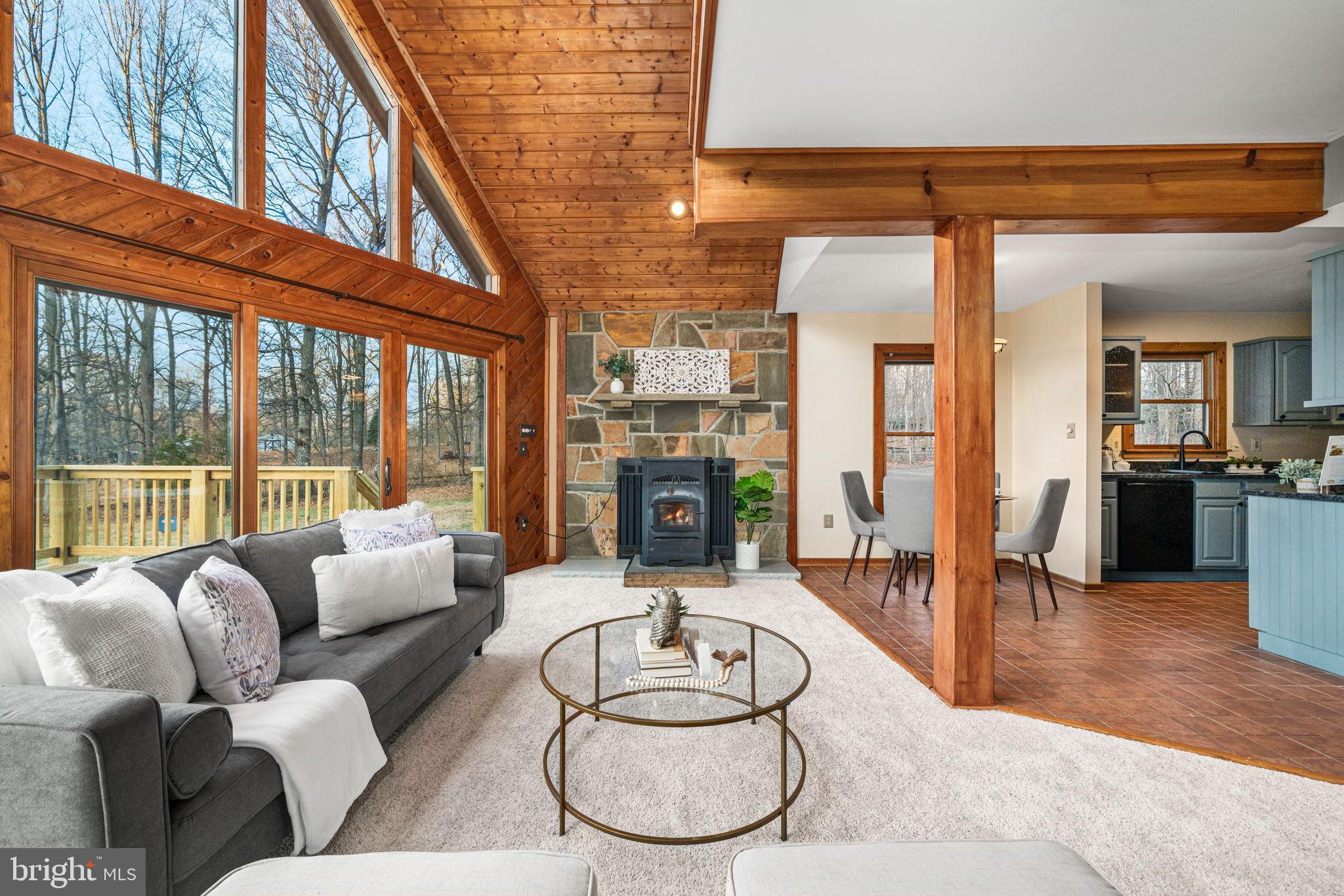 WATERFALL VILLAGE - Residential