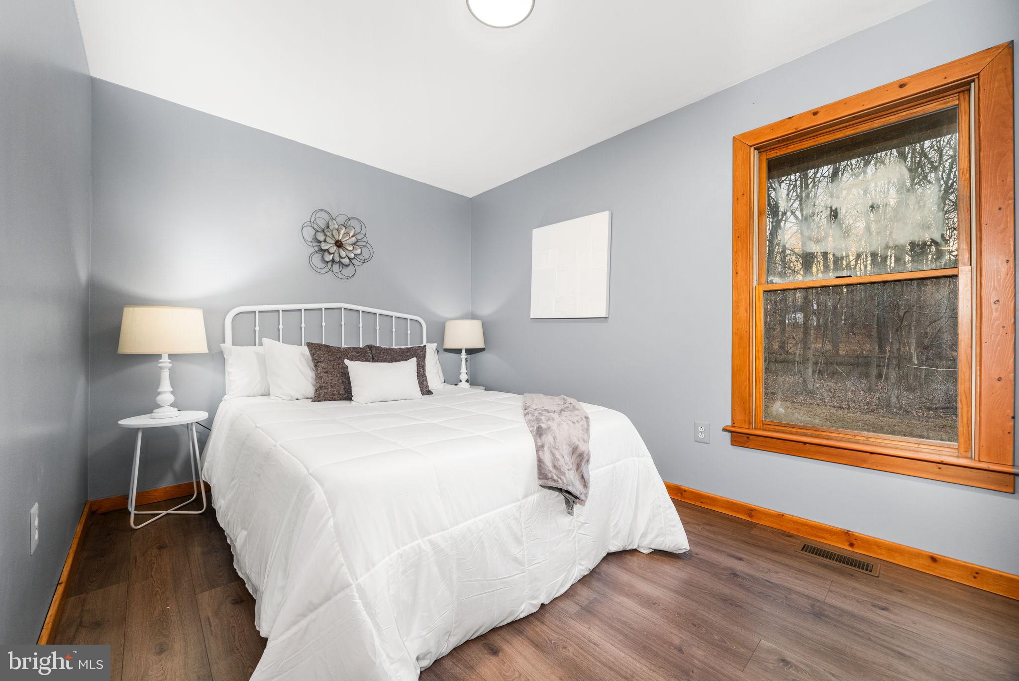 WATERFALL VILLAGE - Residential