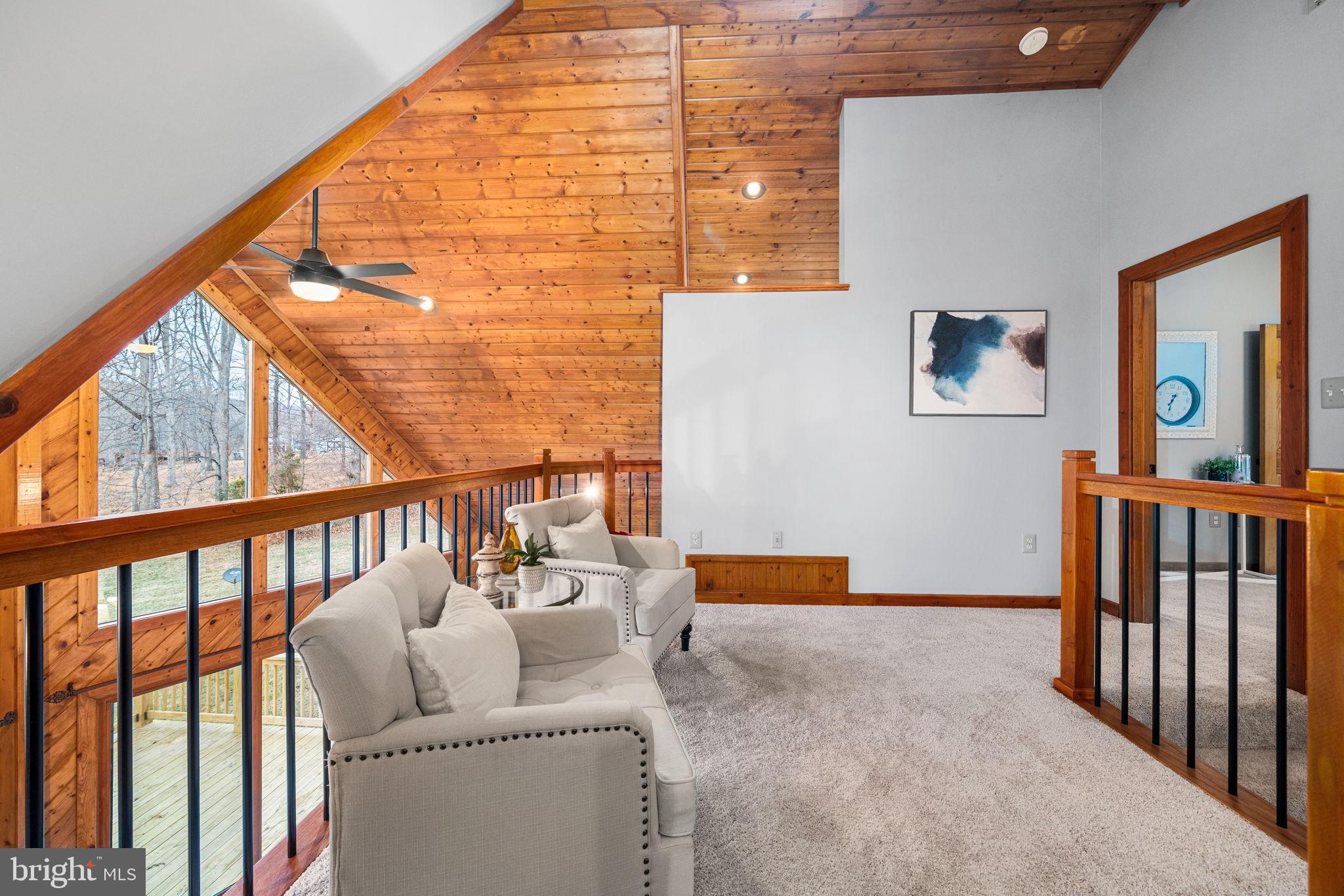 WATERFALL VILLAGE - Residential