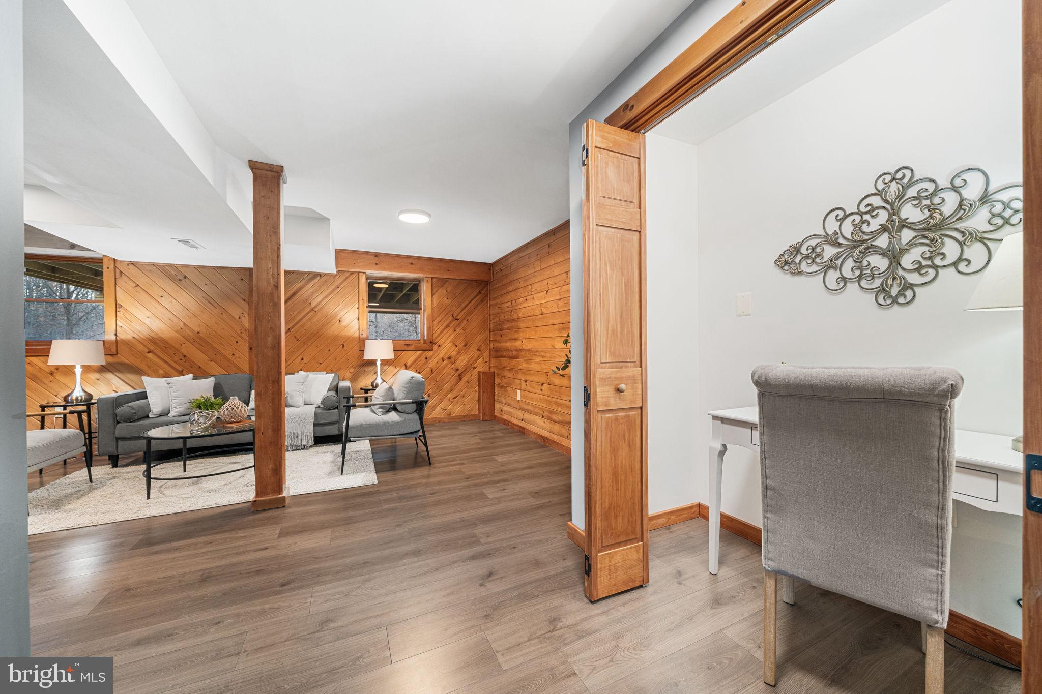 WATERFALL VILLAGE - Residential