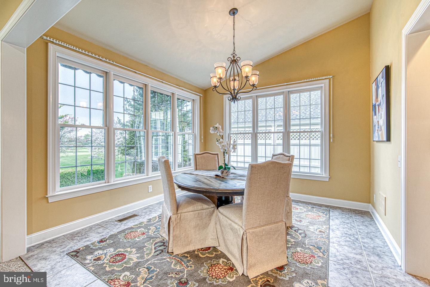 APPLEBROOK - Residential