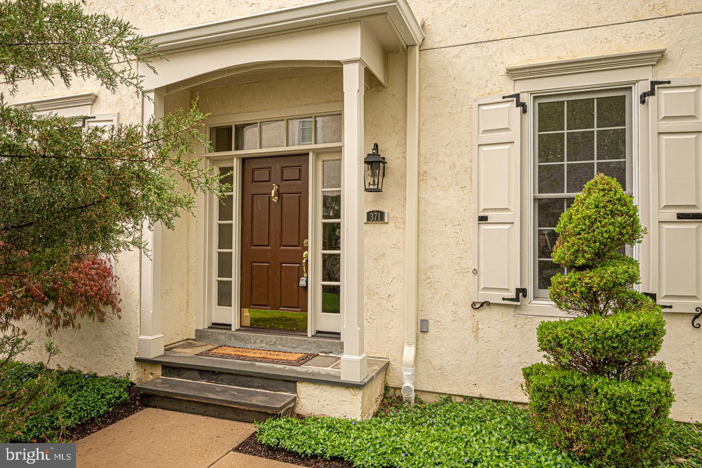 APPLEBROOK - Residential