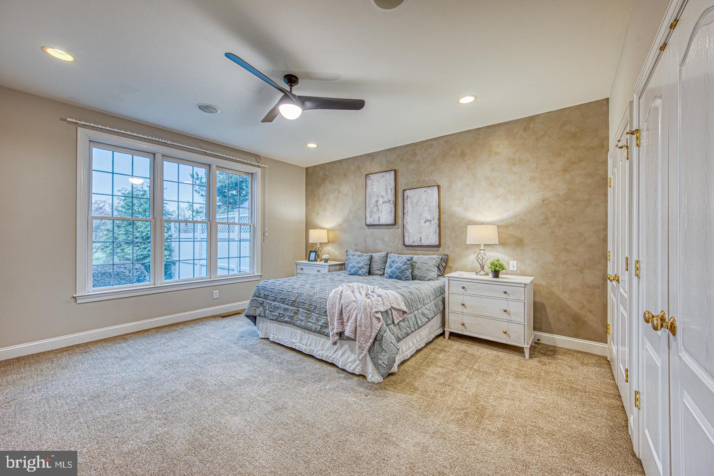 APPLEBROOK - Residential