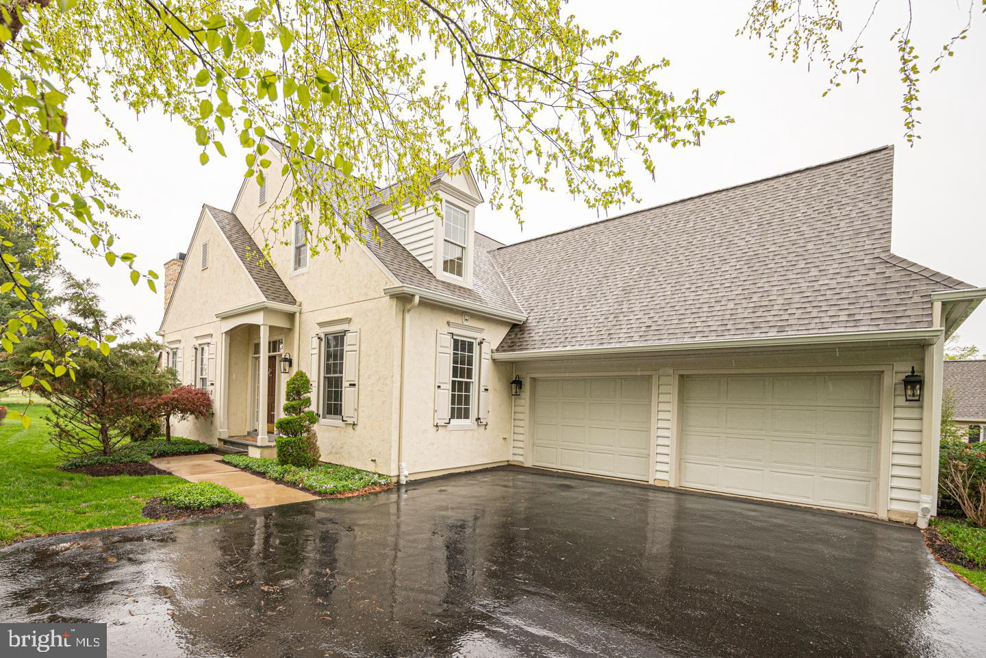 APPLEBROOK - Residential