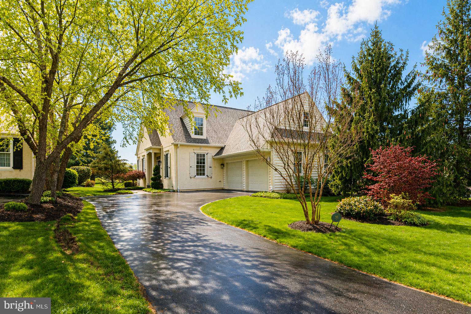 APPLEBROOK - Residential