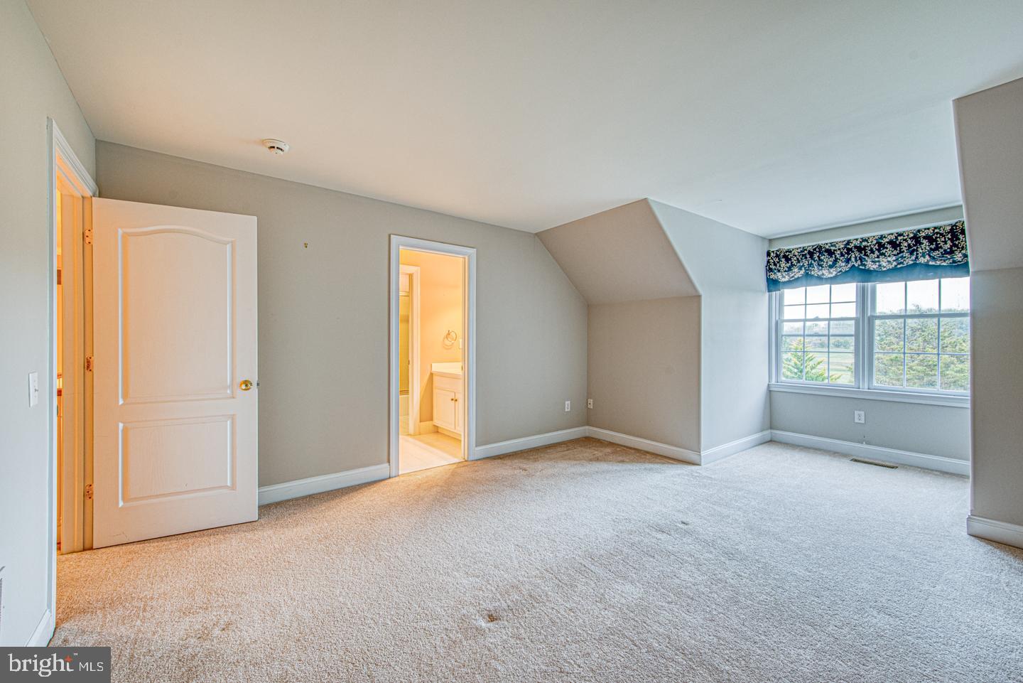 APPLEBROOK - Residential