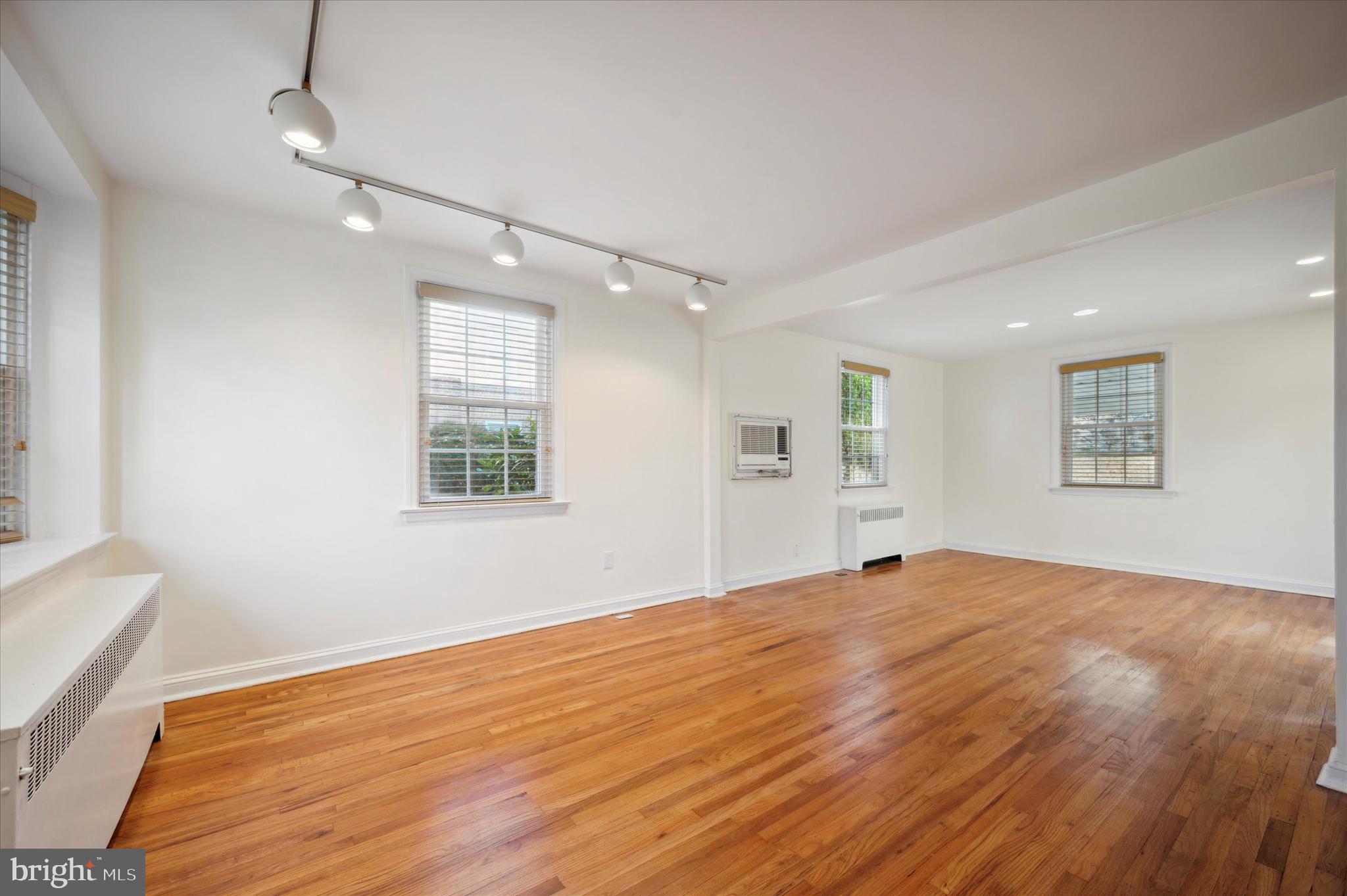 PENN WYNNE - Residential Lease