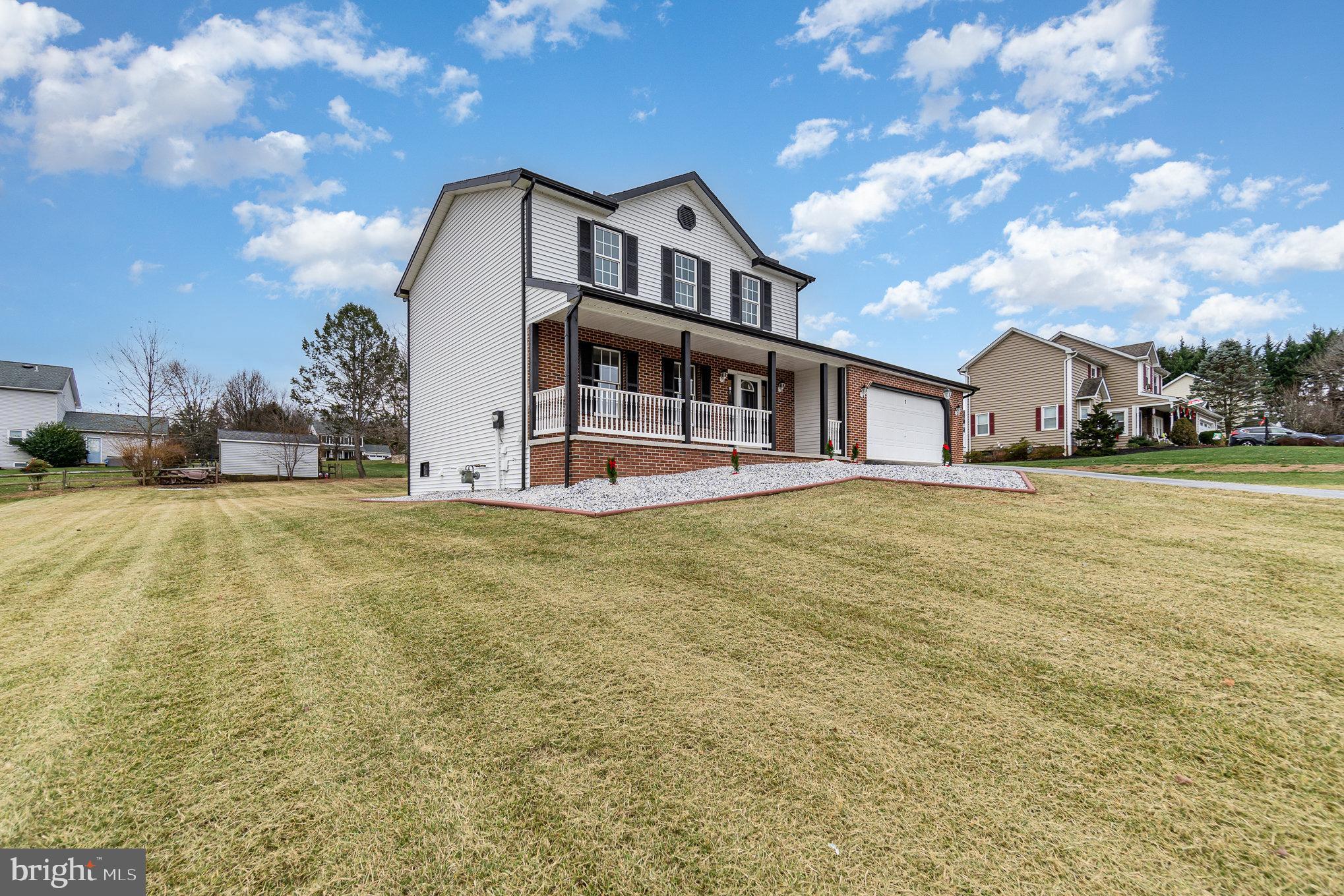 BRIDLEWOOD FARMS - Residential