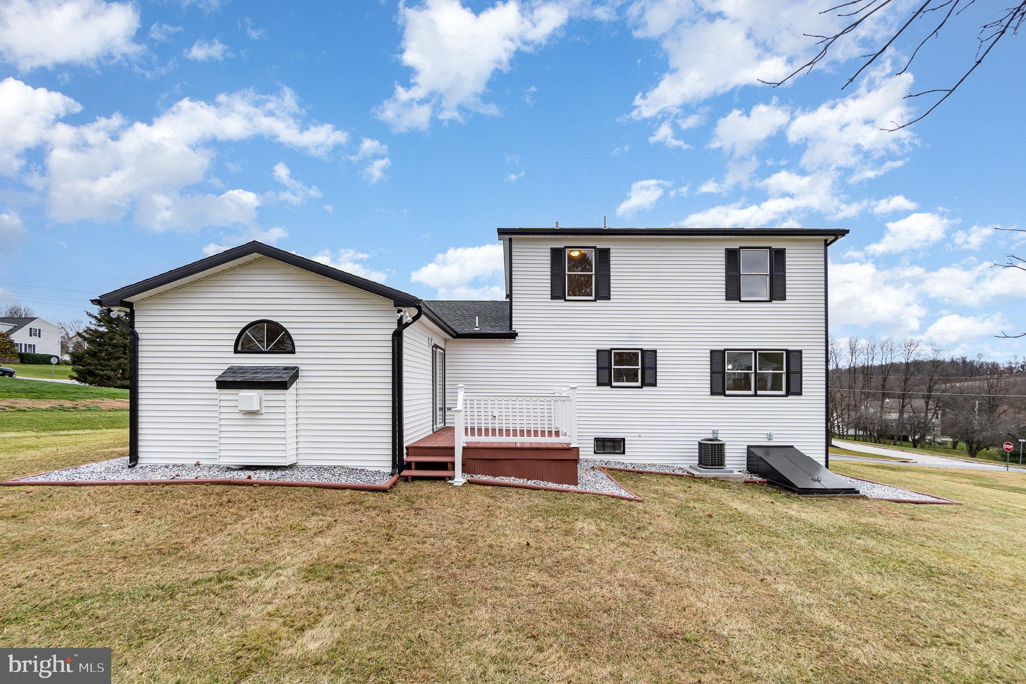 BRIDLEWOOD FARMS - Residential