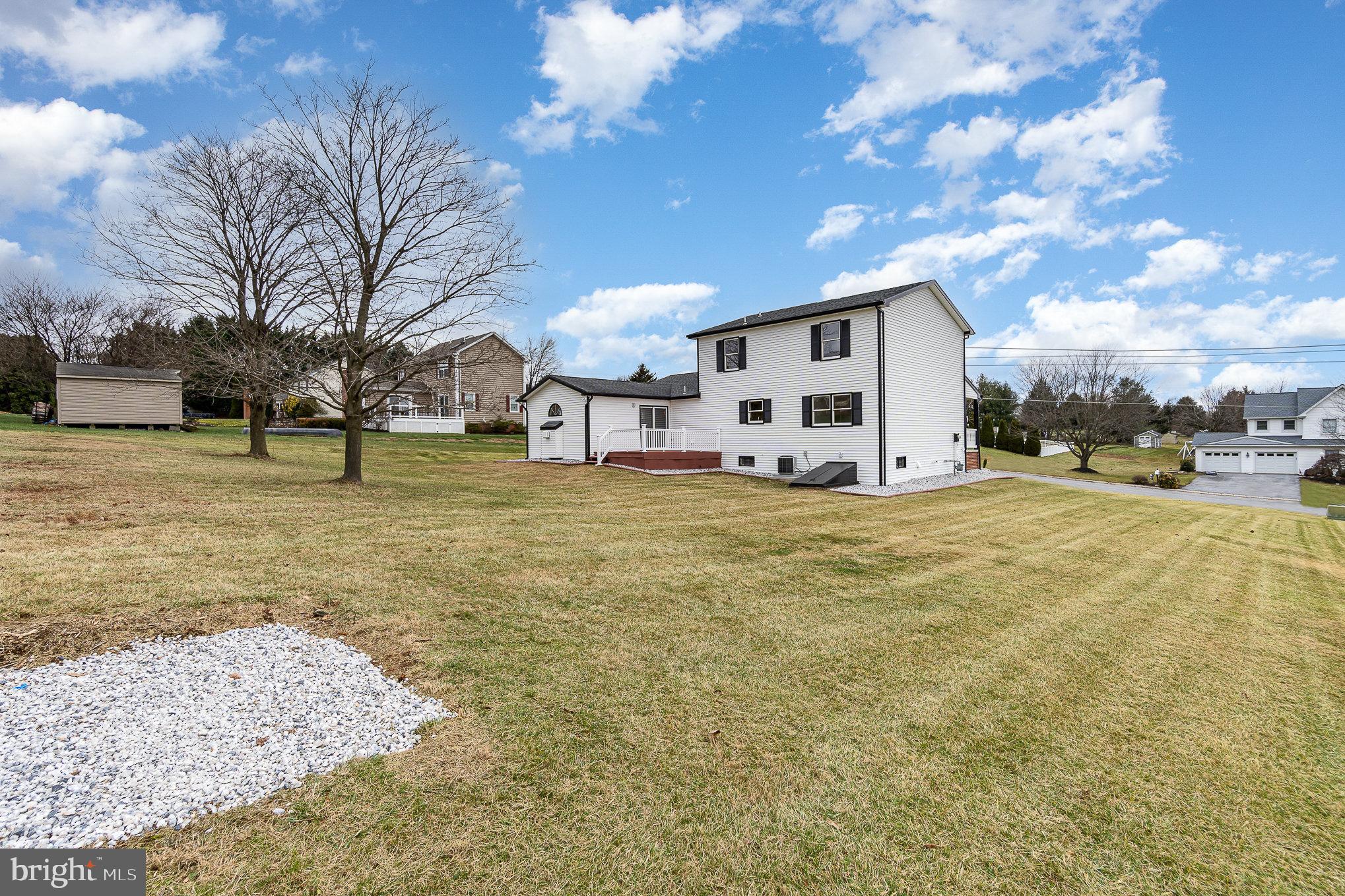 BRIDLEWOOD FARMS - Residential