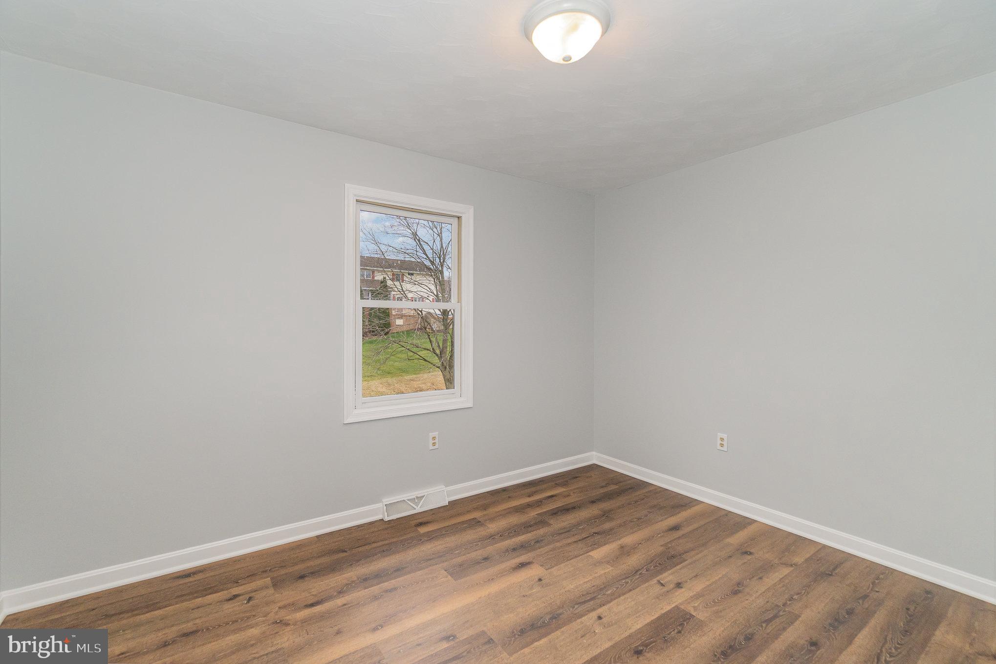 BRIDLEWOOD FARMS - Residential