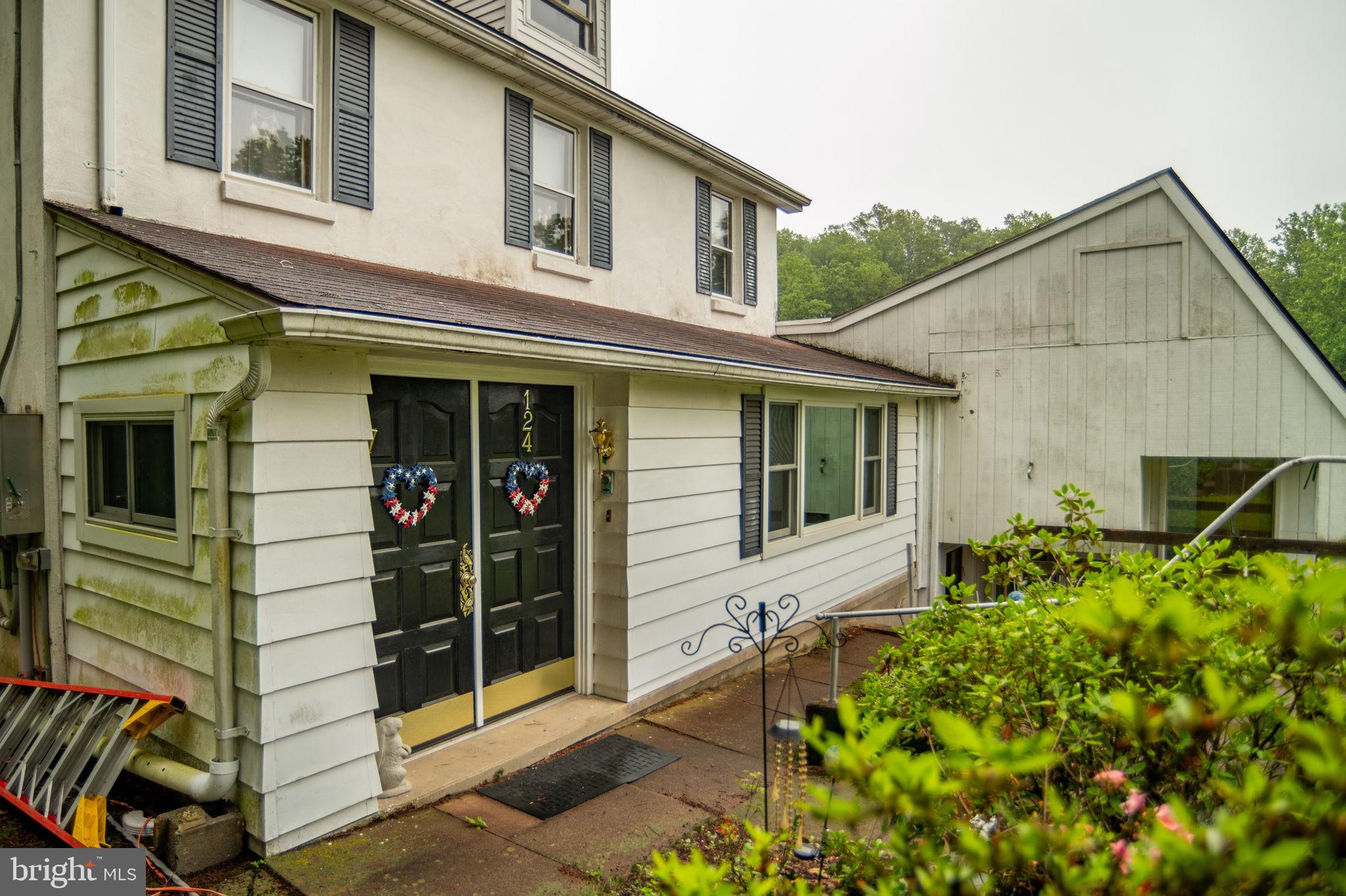 124 TAKACS LANE
