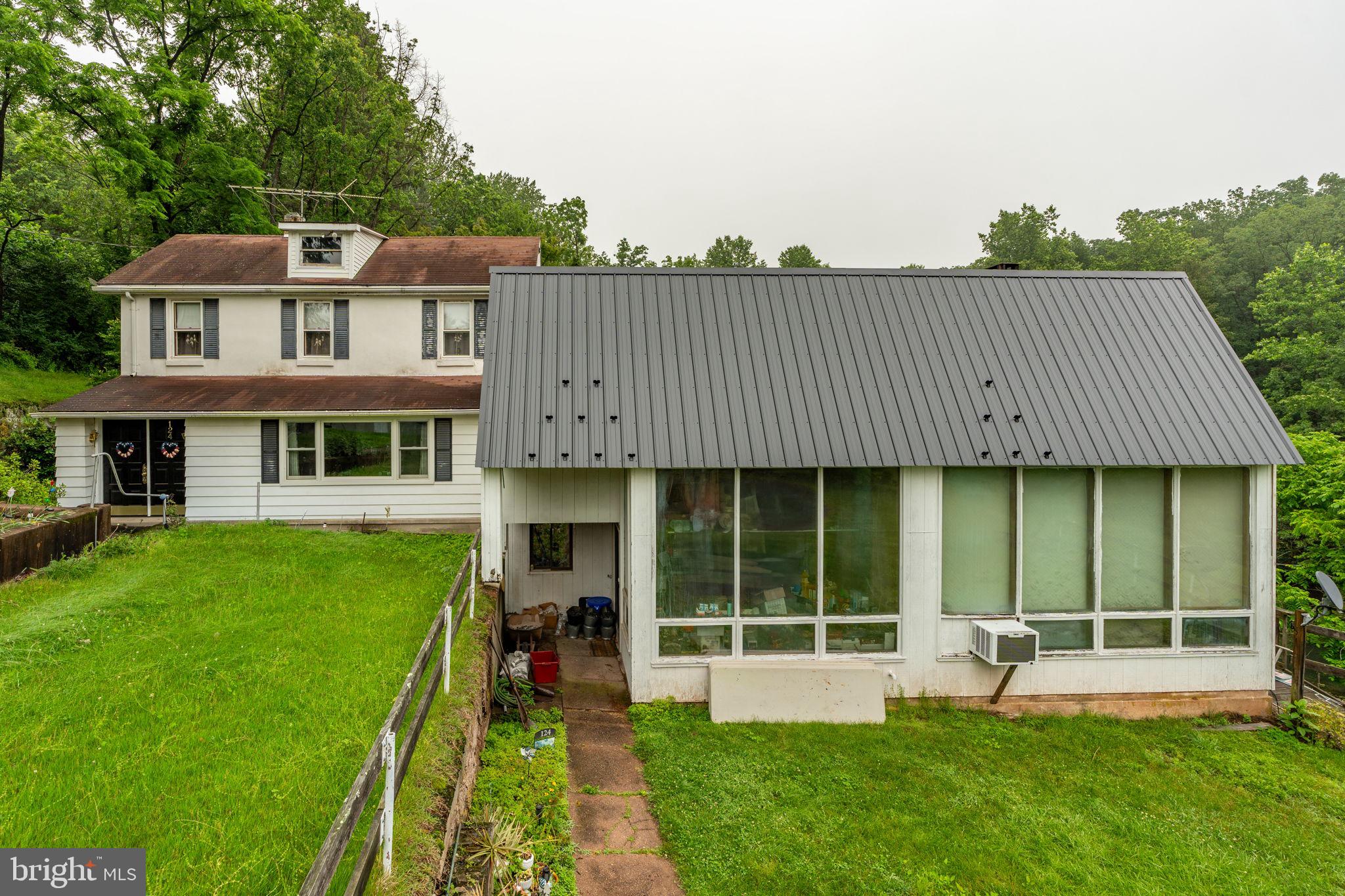 124 TAKACS LANE