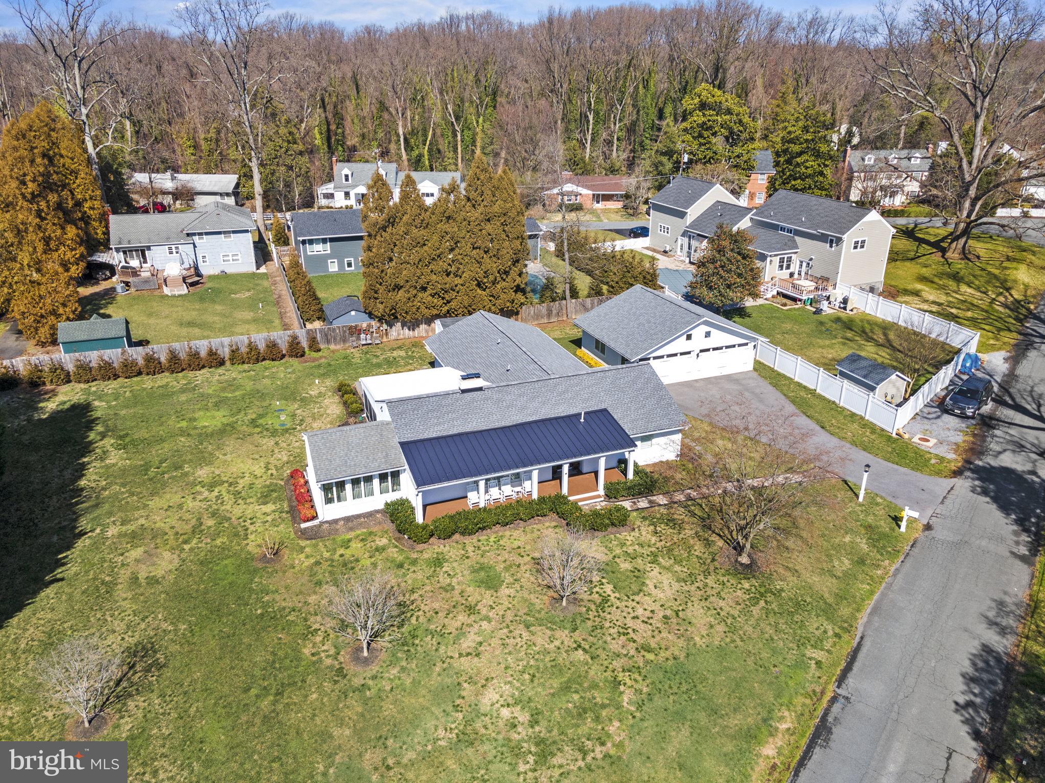 PENDENNIS MOUNT - Residential