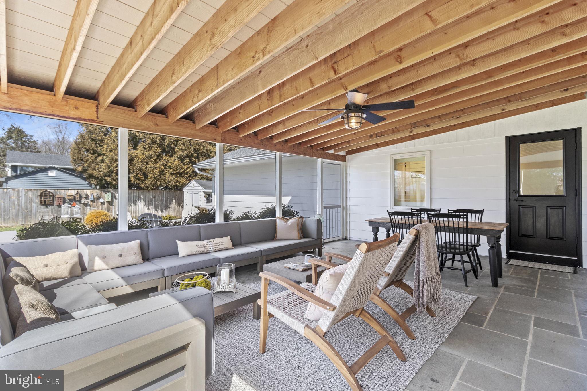 PENDENNIS MOUNT - Residential