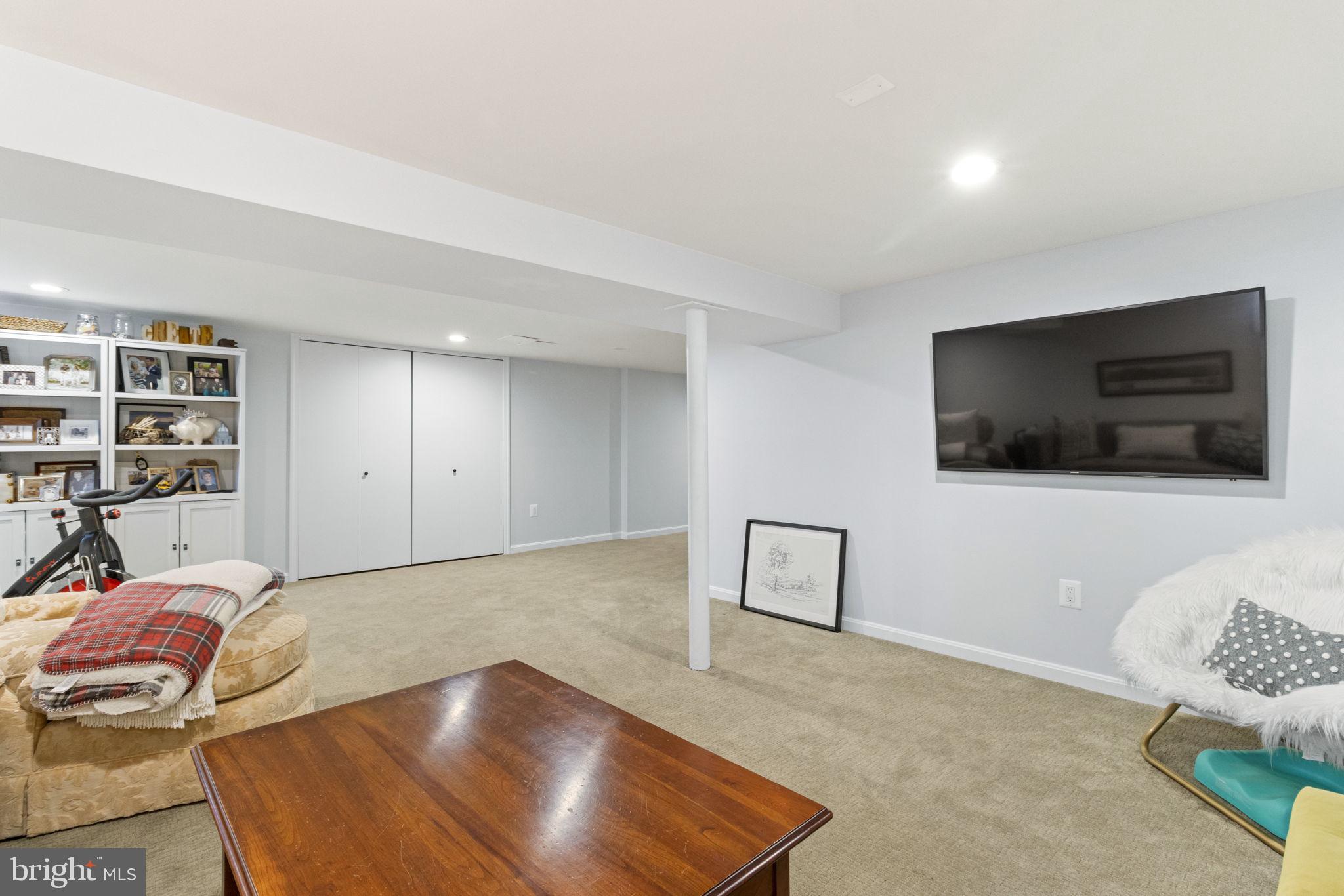 PENDENNIS MOUNT - Residential