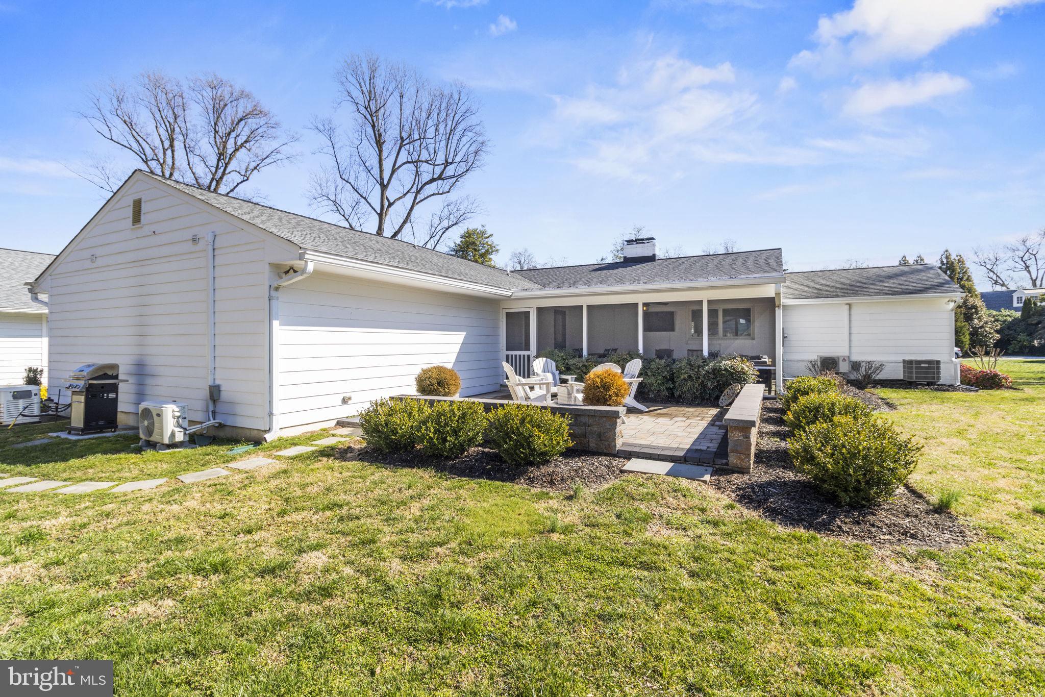 PENDENNIS MOUNT - Residential