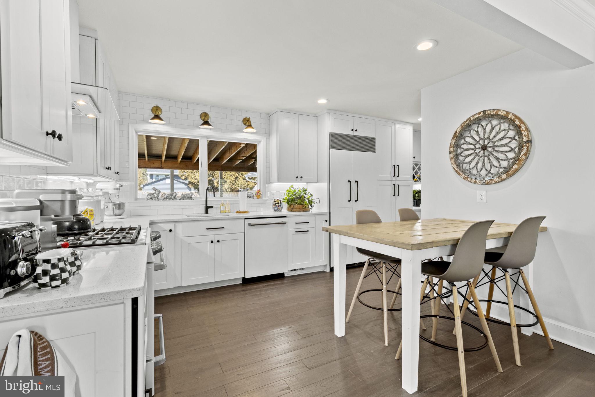 PENDENNIS MOUNT - Residential