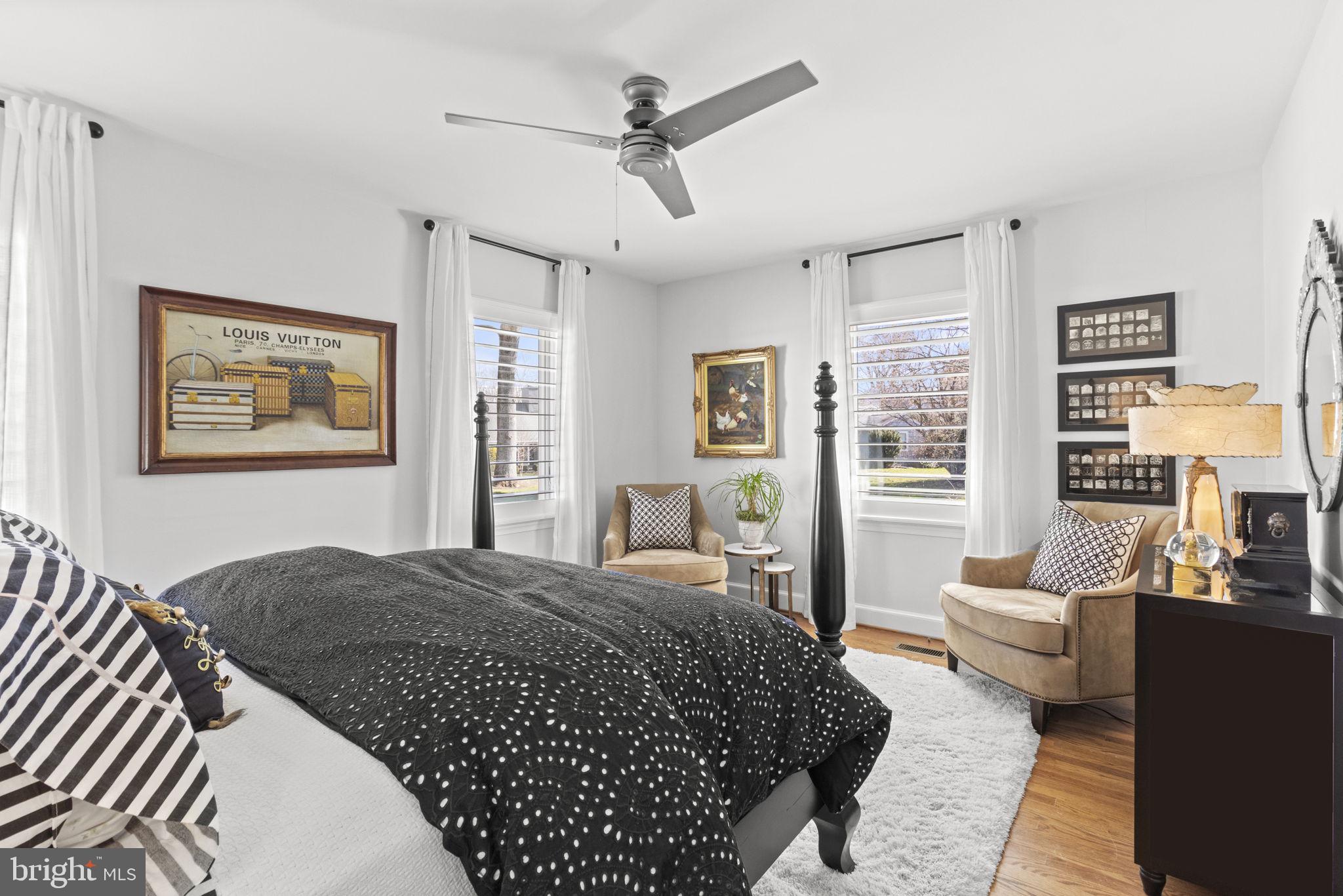 PENDENNIS MOUNT - Residential