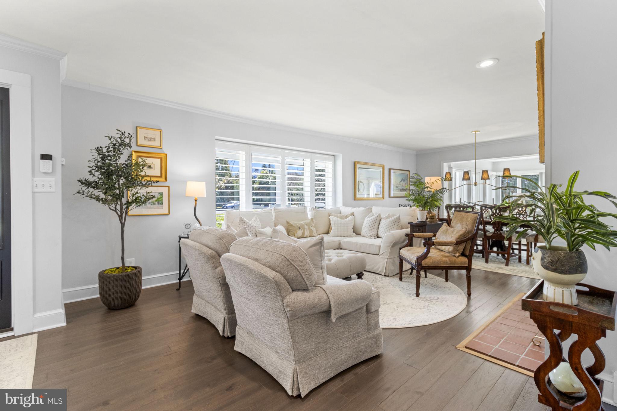 PENDENNIS MOUNT - Residential