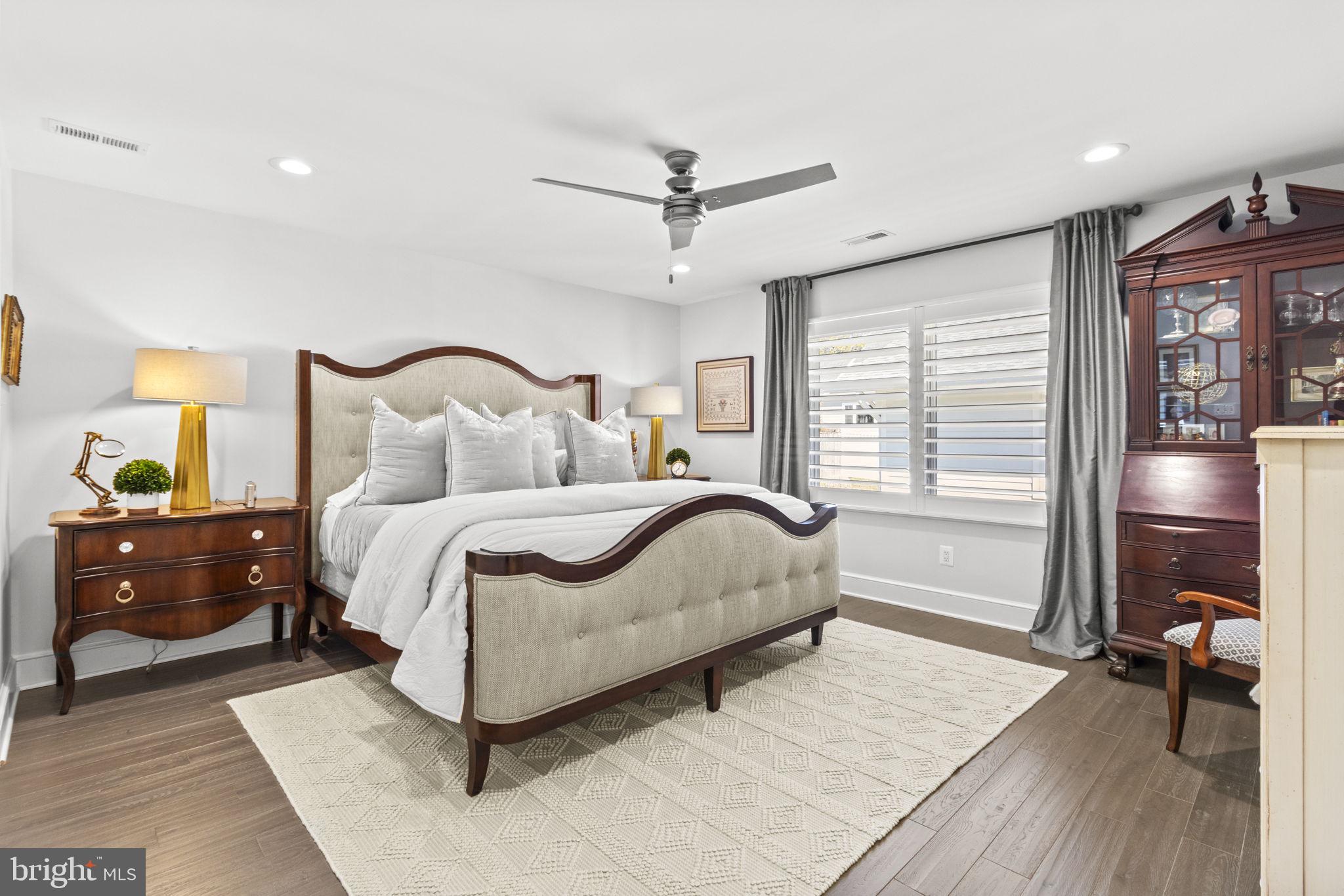 PENDENNIS MOUNT - Residential