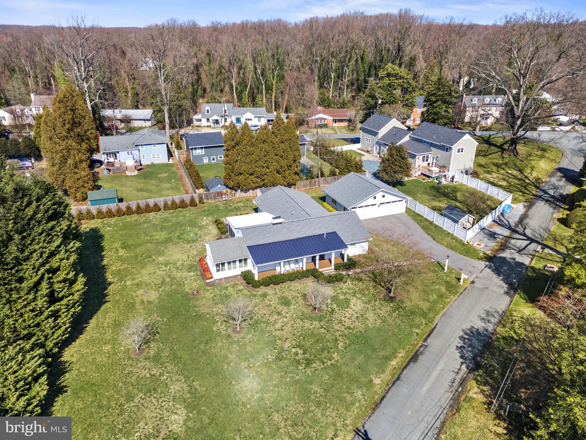 PENDENNIS MOUNT - Residential