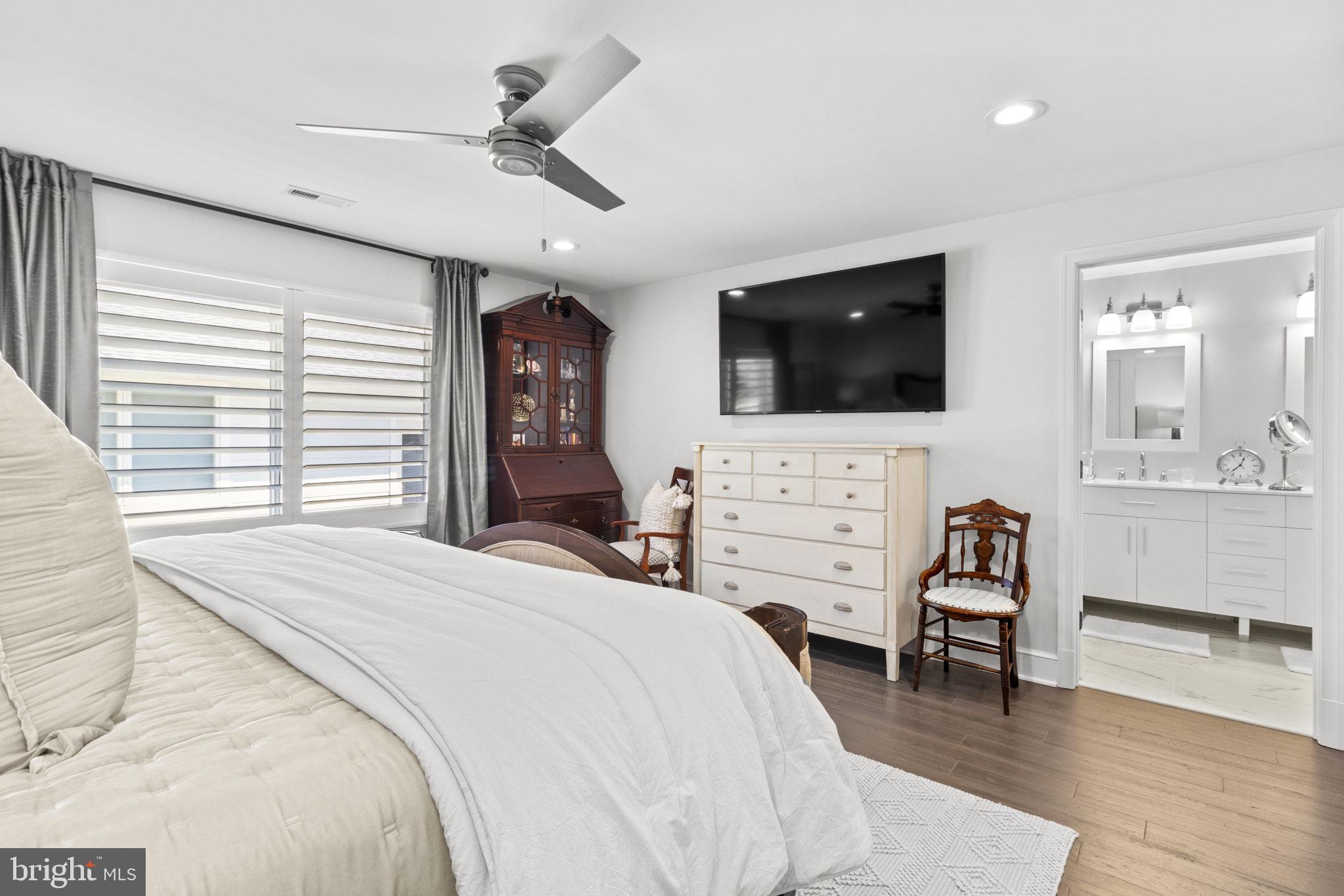 PENDENNIS MOUNT - Residential