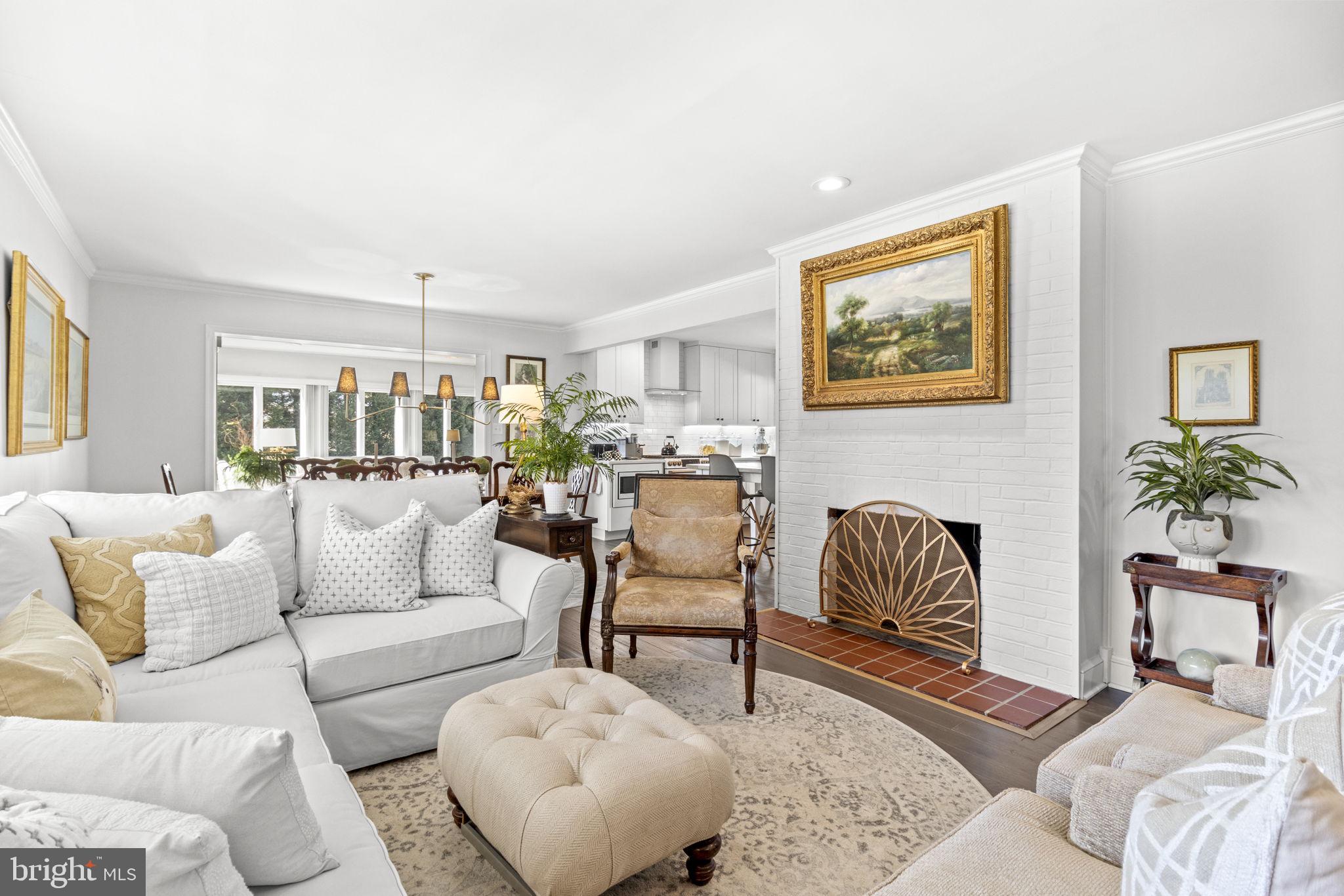 PENDENNIS MOUNT - Residential