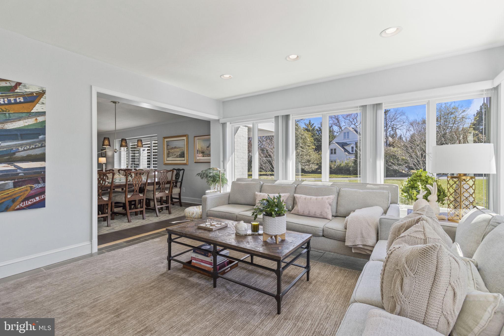 PENDENNIS MOUNT - Residential