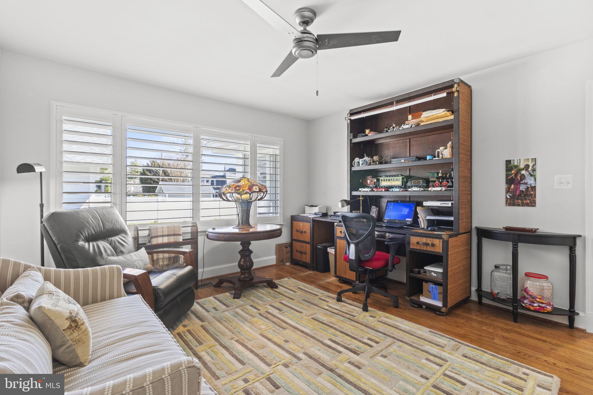 PENDENNIS MOUNT - Residential