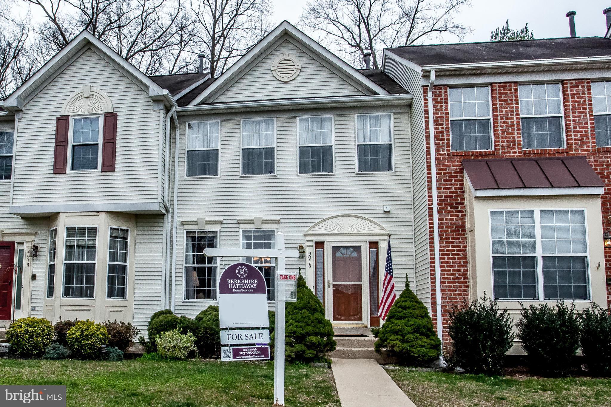 LAKECREST - Residential