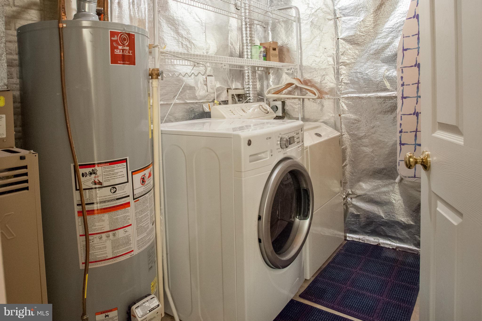 LAKECREST - Residential