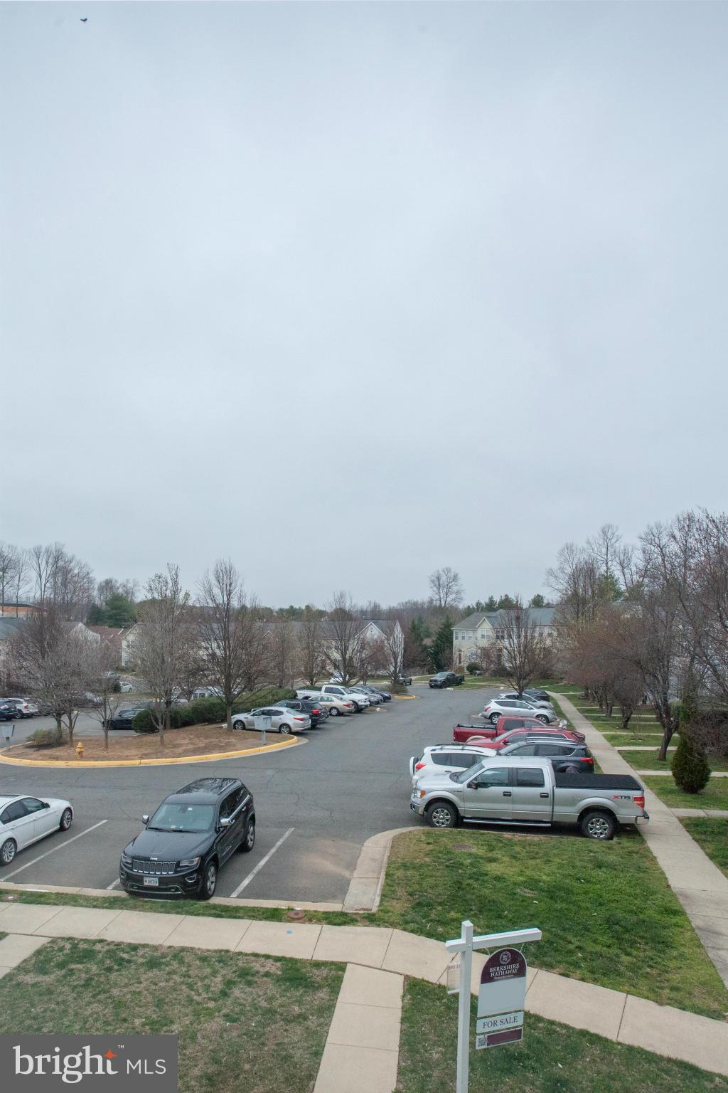 LAKECREST - Residential