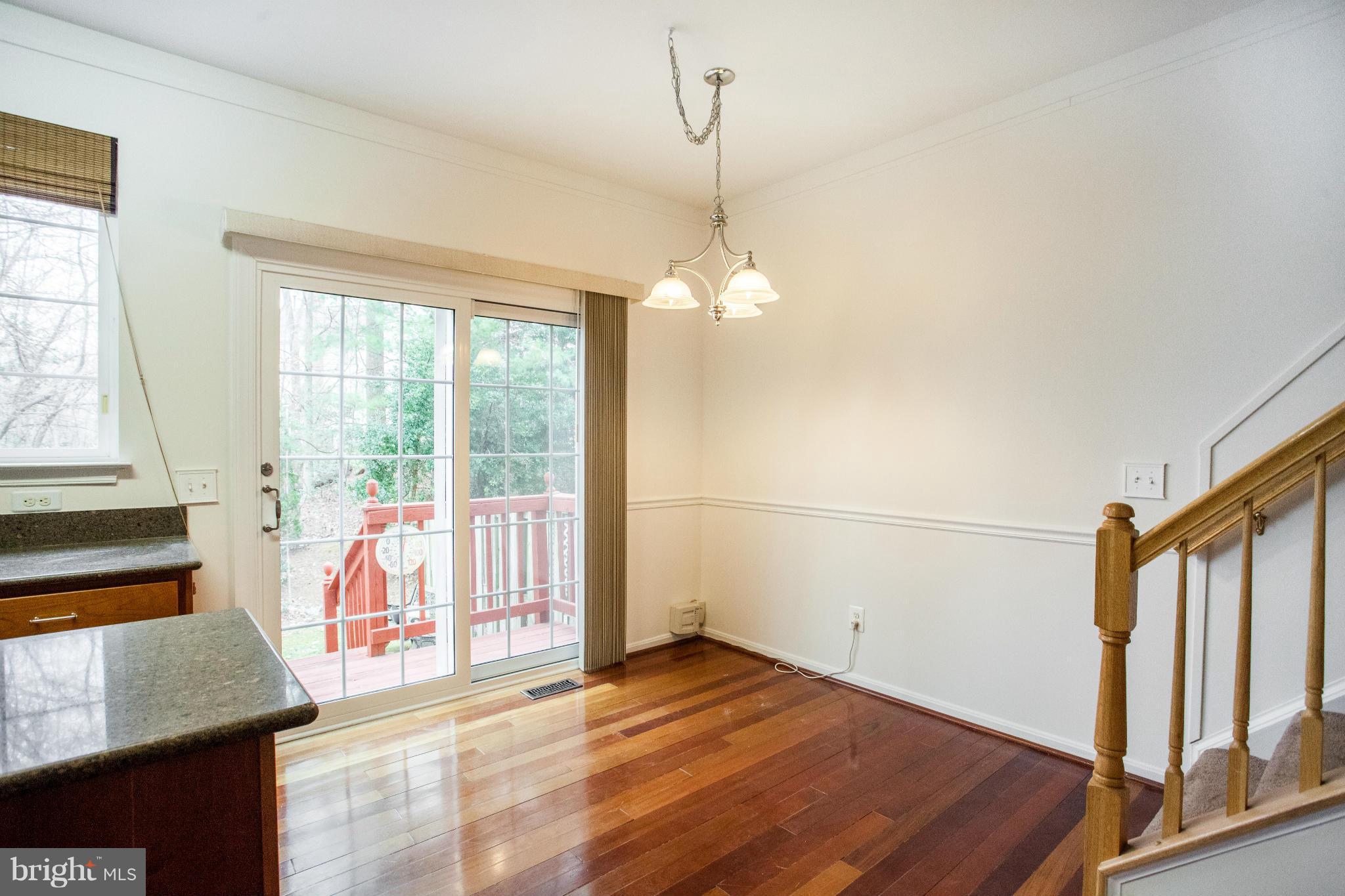 LAKECREST - Residential