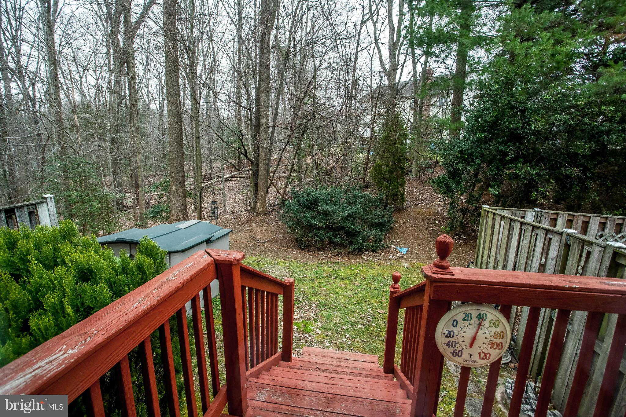 LAKECREST - Residential