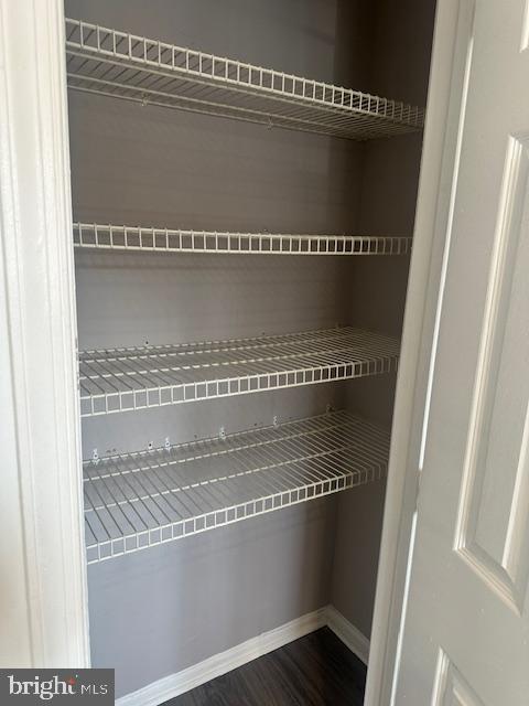 SILVER SPRING STATION - Residential Lease