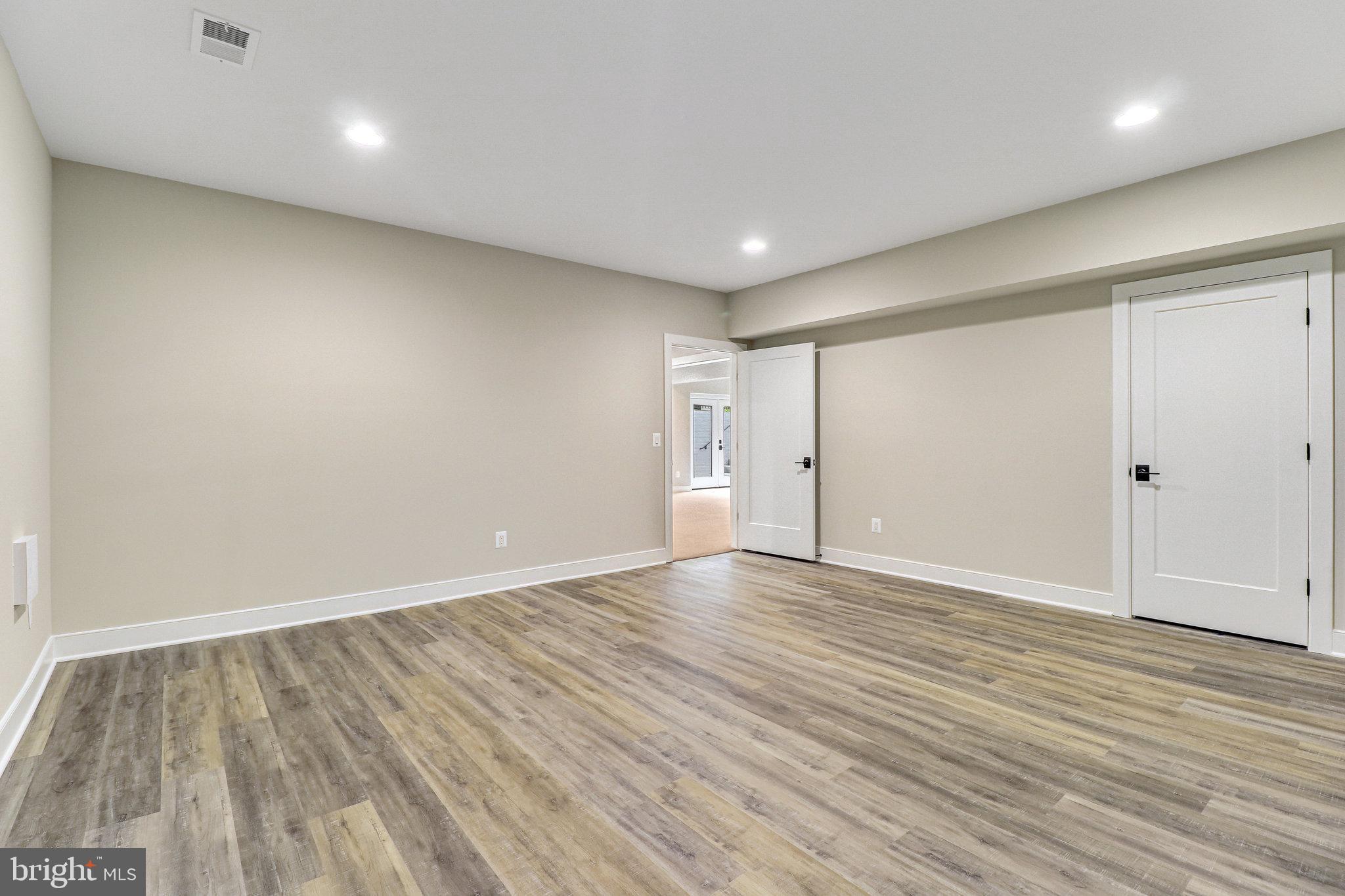 WEST LEWINSVILLE HEIGHTS - Residential