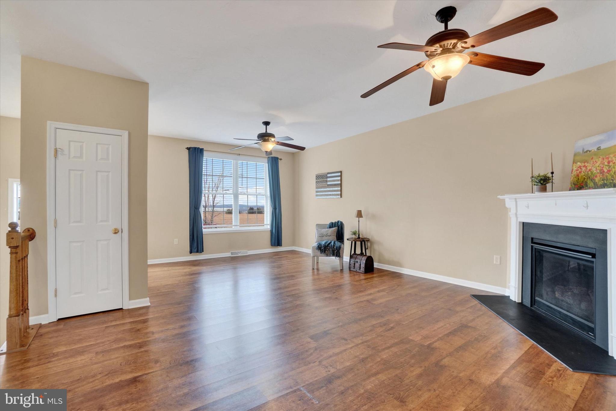 WHEATLYN MANOR - Residential