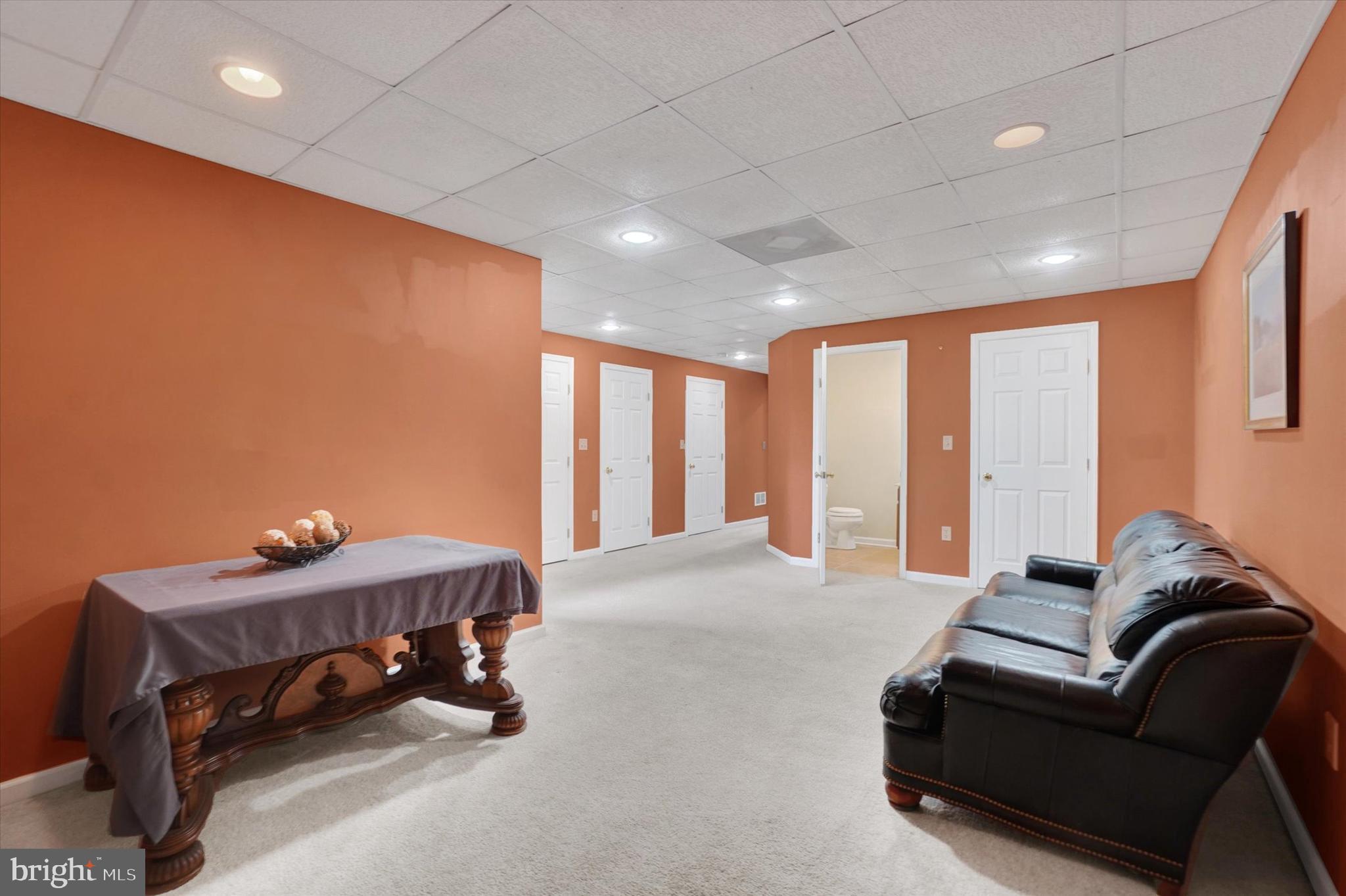 WHEATLYN MANOR - Residential