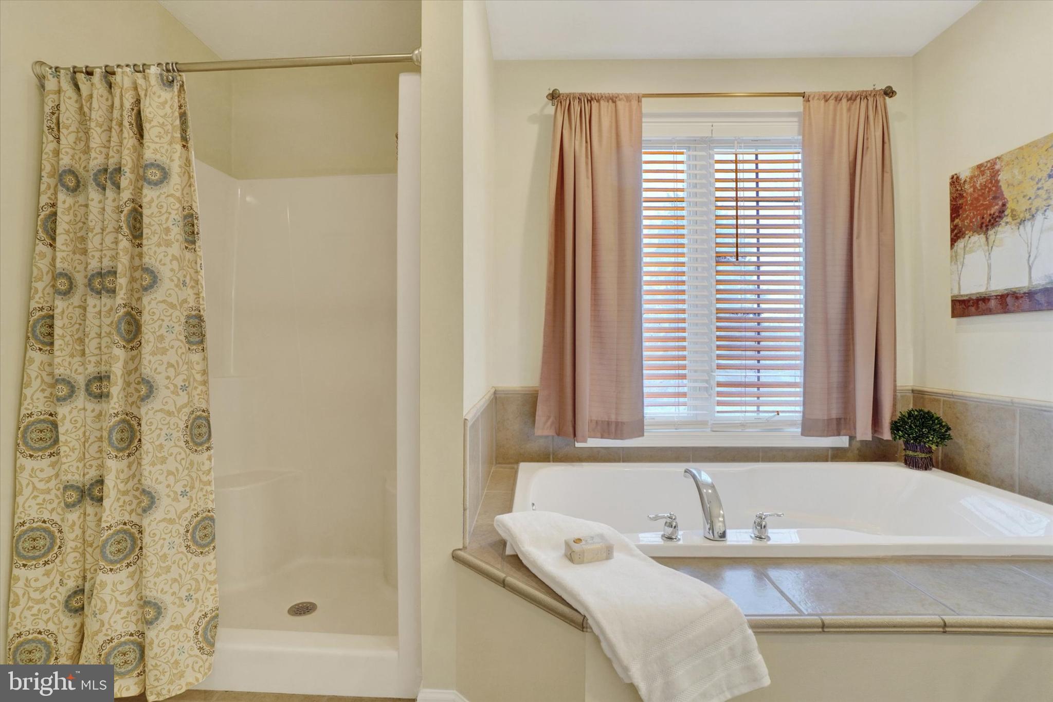 WHEATLYN MANOR - Residential