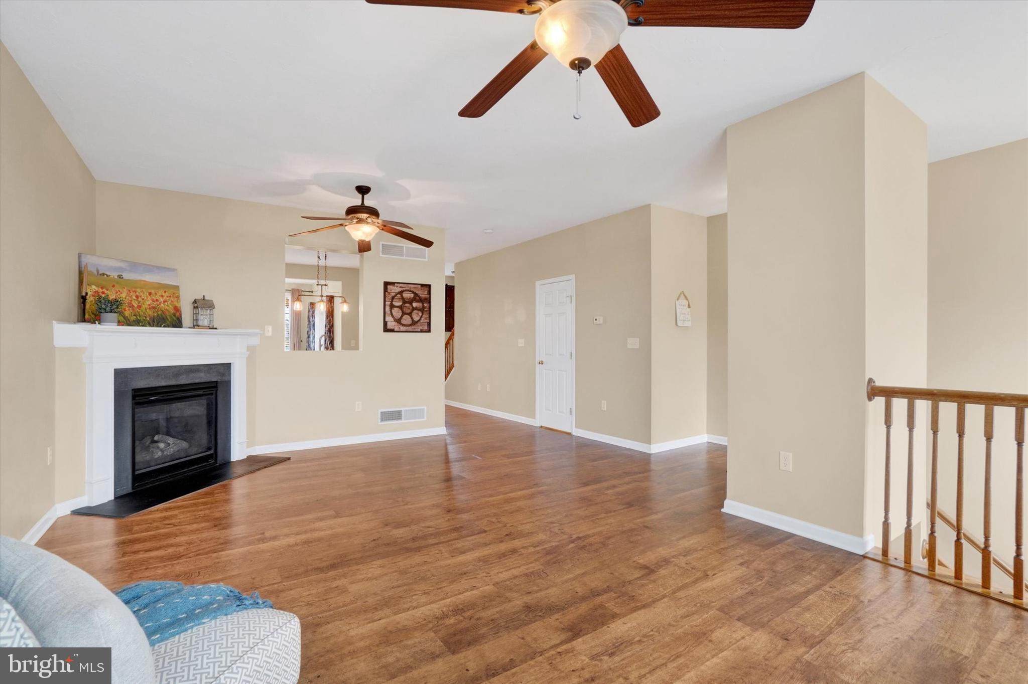 WHEATLYN MANOR - Residential