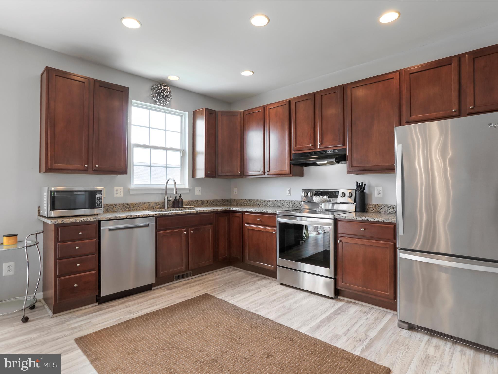 SHENANDOAH SPRINGS - Residential