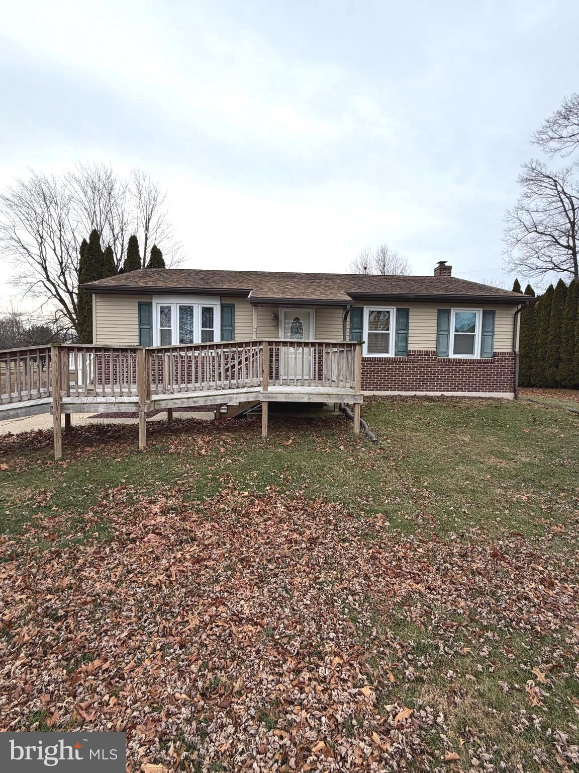 262 E KERCHER AVENUE