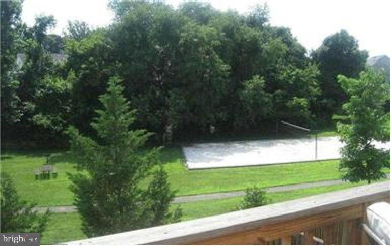 CROFTON MANOR - Residential Lease