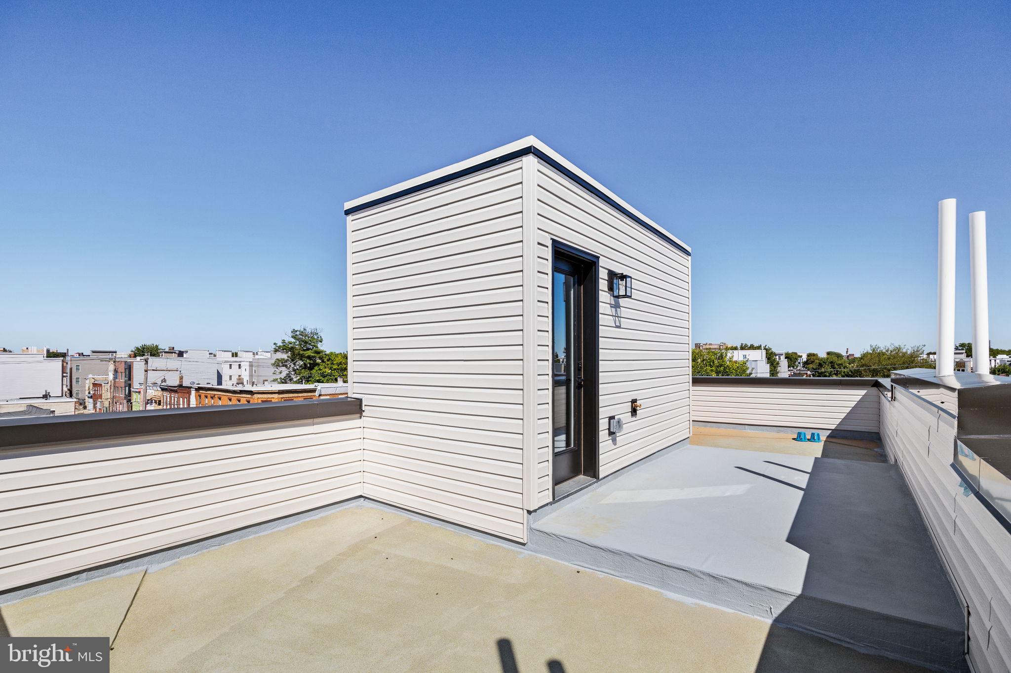 PORT RICHMOND - Residential