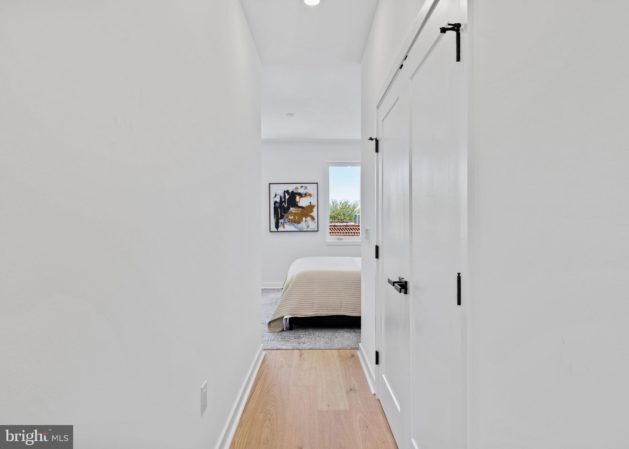 PORT RICHMOND - Residential