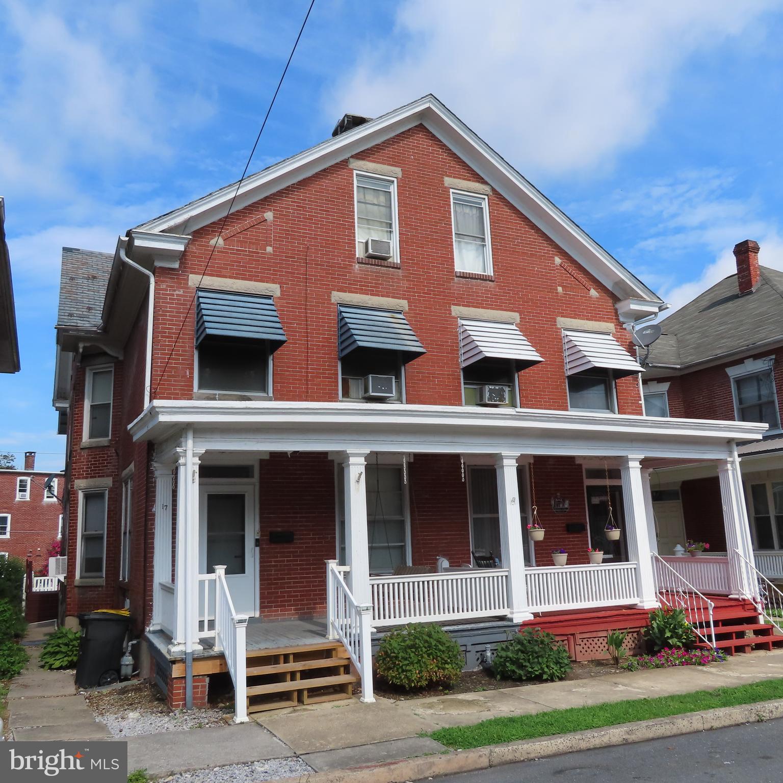 CHARMING AFORDABLE HALF DUPLEX - Located in the Borough of Chambersburg this half duplex is full of character. Lots of original wood trim a retro styled kitchen and lots of finished living space. This home feature 4 bedroom, 1 full and 1 half bath, a fenced rear yard, a cozy deck and 2 off street paved parking spaces. You will love the high ceilings on the main level and the spacious rooms through out. Furnace converted to Natural Gas. All Borough Utilites. LISTING AGENT IS RELATED TO THE PROPERTY OWNER!!!