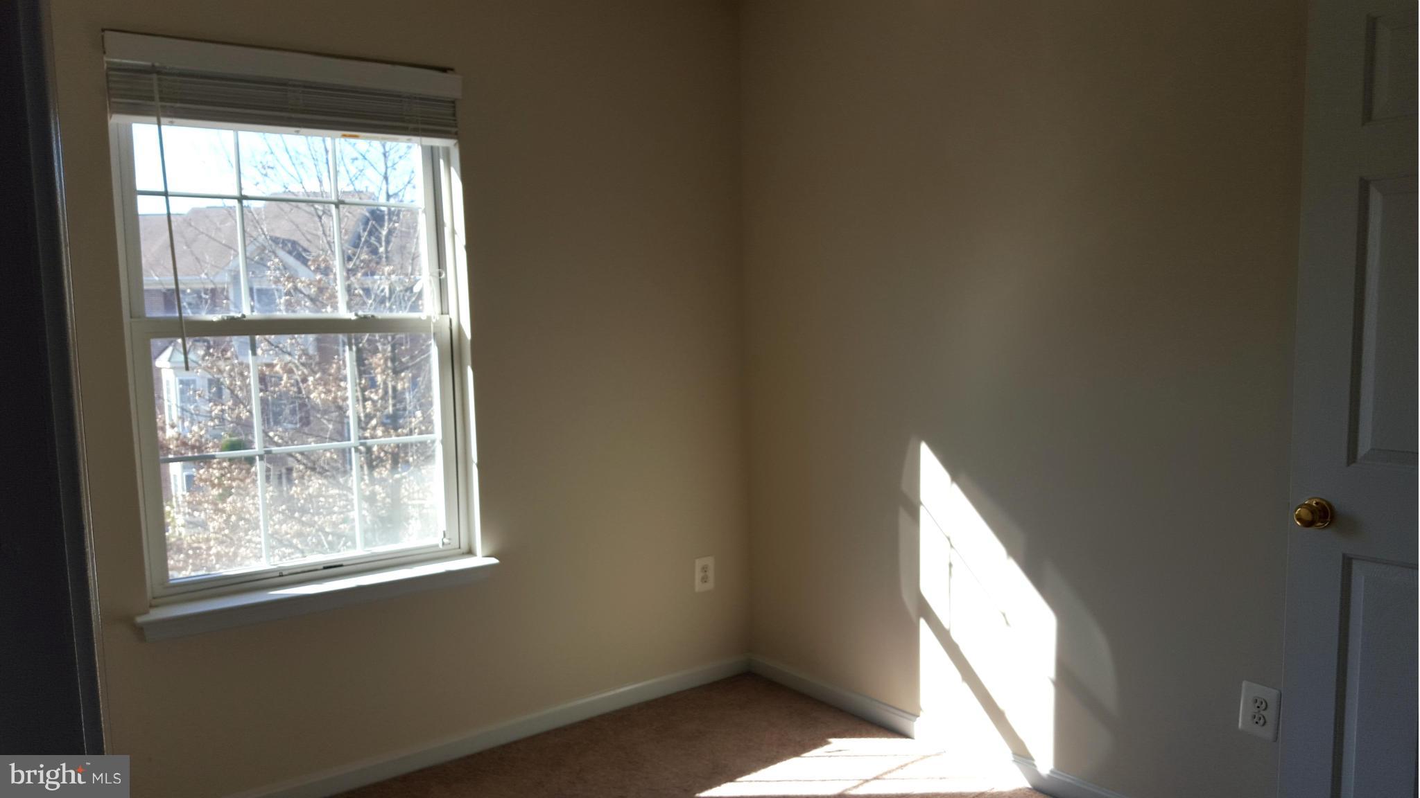 RIVER OAKS - Residential