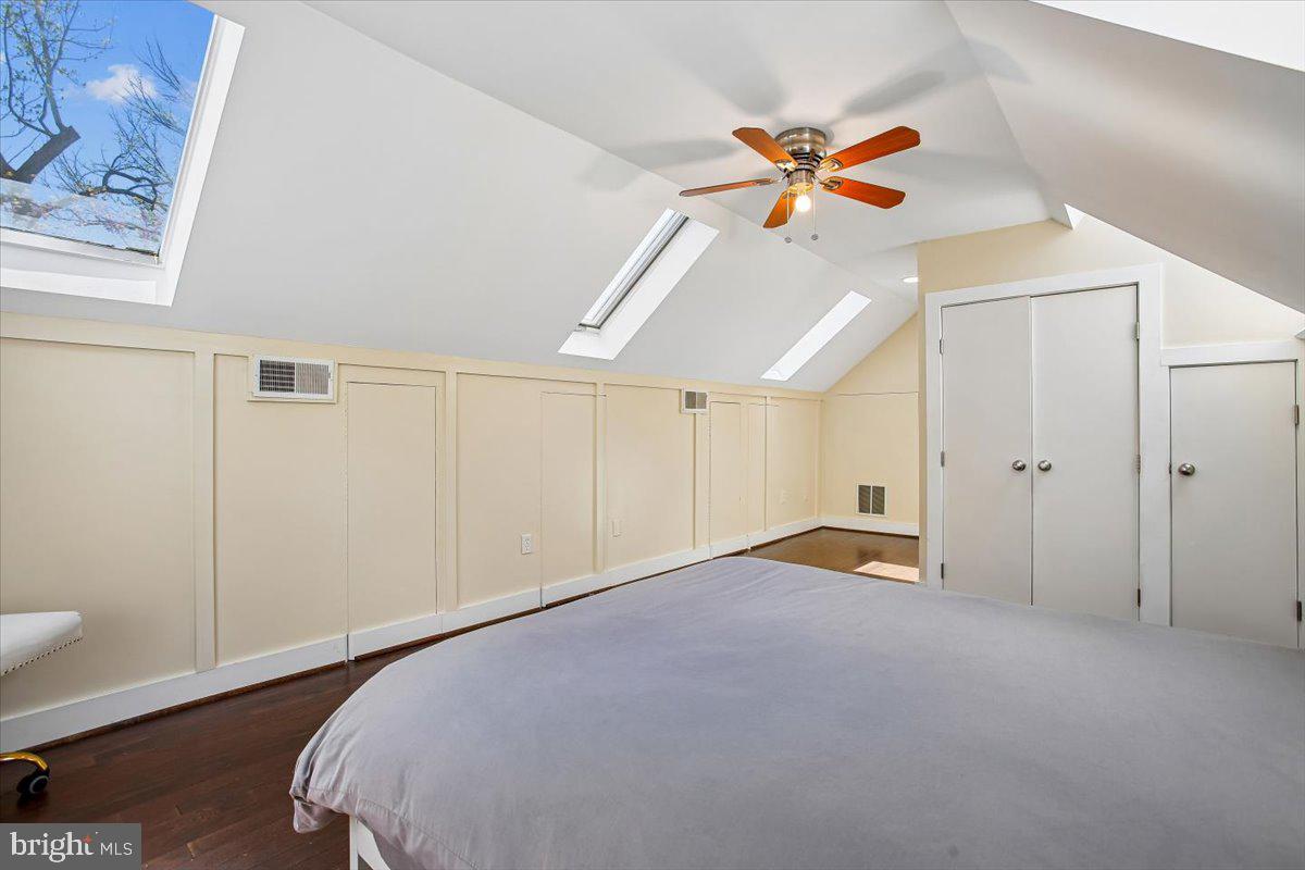 BALLANTRAE - Residential